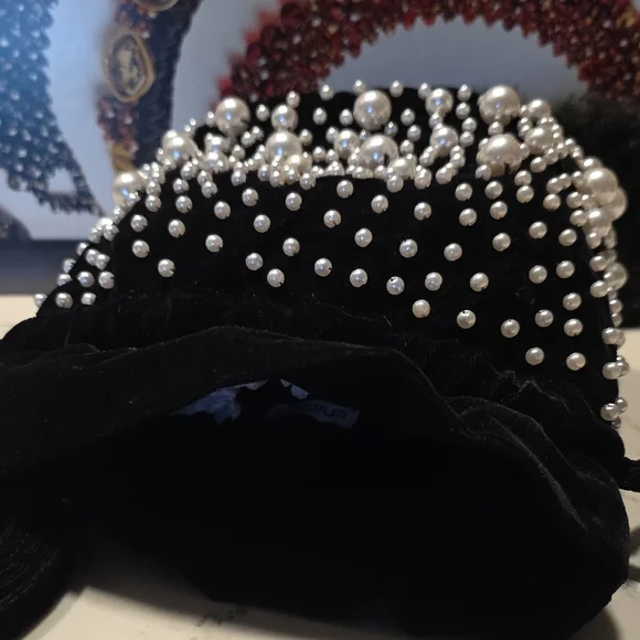 Chico's Faux Pearl & Velvet Crossbody Bucket Bag 💫 - Picture 11 of 12